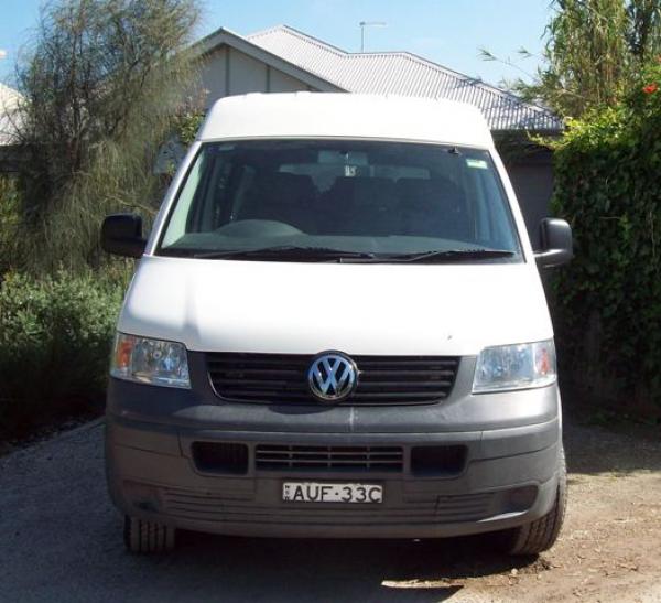 Used Volkswagen Transporter 11 seater minibus Automatic Engine, Turbo diesel Other For Sale in