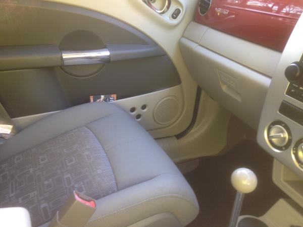 Buy Used 2006 Chrysler Pt Cruiser Classic Tow Bar Station