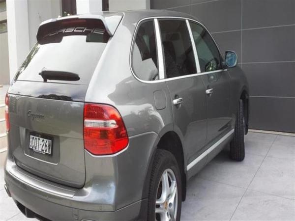 2009 Porsche Cayenne 