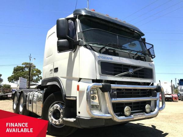 2011 Volvo FM450 6x4 PRIME MOVER