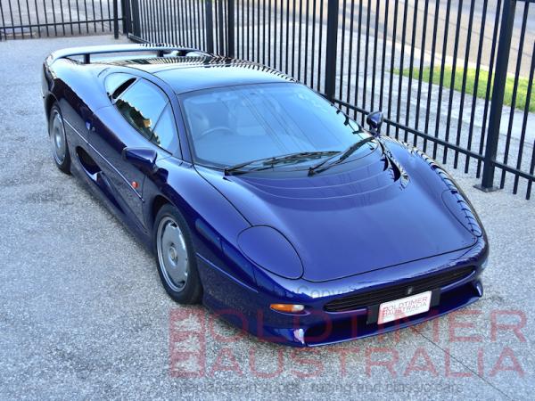 1993 Jaguar XJ220 