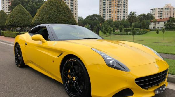 2016 Ferrari California T Auto 