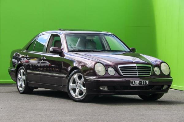 2002 Mercedes-Benz E240  W210