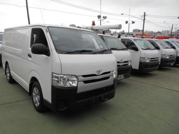 2014 TOYOTA HIACE LWB TRH201R MY14