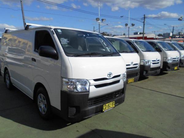 2015 TOYOTA HIACE LWB TRH201R MY15