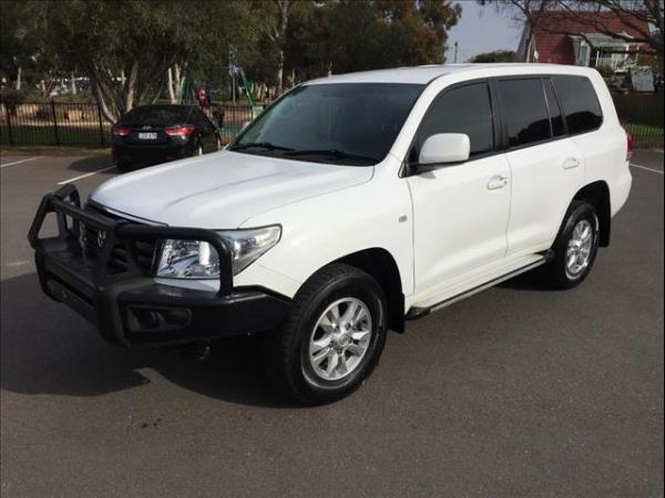 2011 TOYOTA LANDCRUISER GXL (4x4) VDJ200R 09 UPGRADE