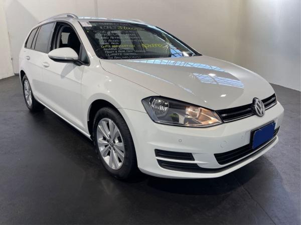 2016 Volkswagen Golf 