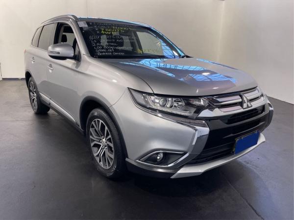 2017 Mitsubishi Outlander 