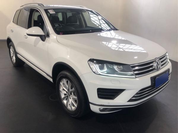 2018 Volkswagen Touareg 