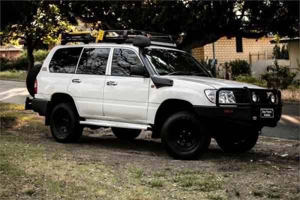 2006 TOYOTA LANDCRUISER 4D WAGON (4x4) HZJ105R UPGRADE