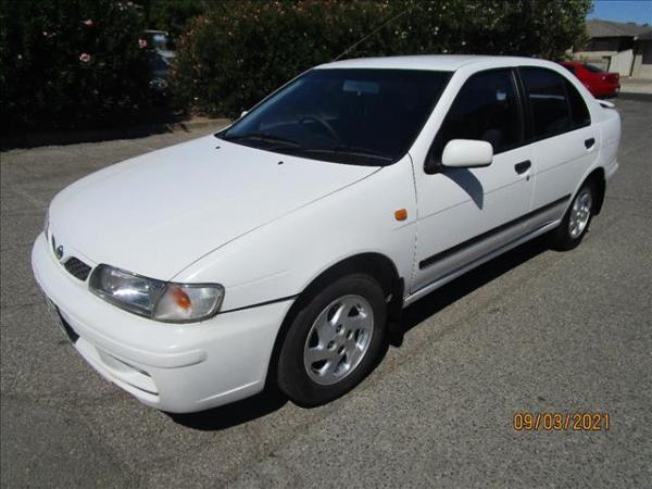 2000 NISSAN PULSAR 