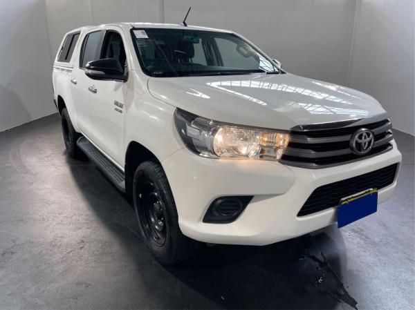 2016 Toyota Hilux 