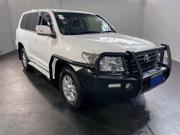 2015 Toyota Landcruiser 