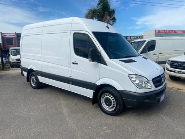 2010 Mercedes-Benz Sprinter 313CDI White 6 Speed Manual