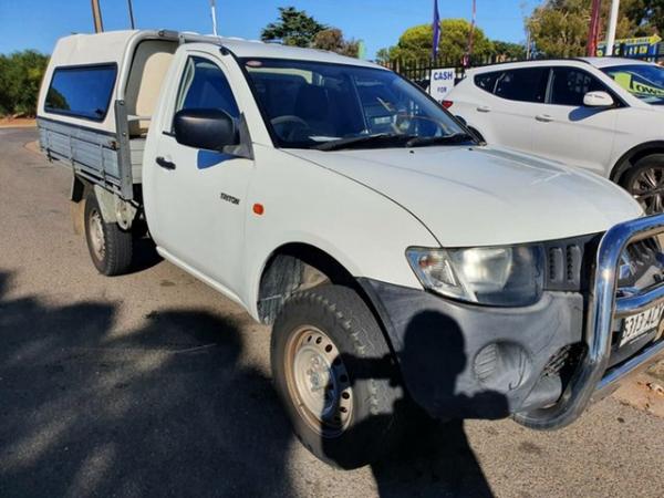 2009 Mitsubishi Triton ML MY09 GL 4x2 White 5 Speed Manual