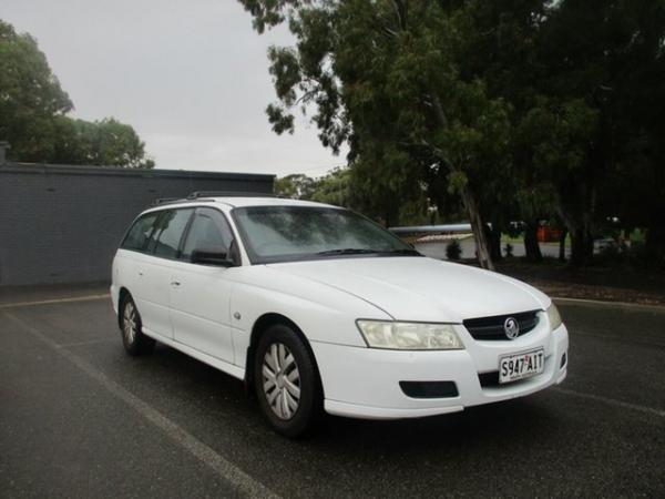 2007 Holden Commodore VZ VE Executive White 4 Speed Automatic