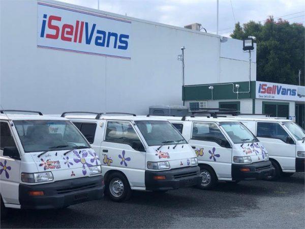 2009 Mitsubishi EXPRESS CAMPER