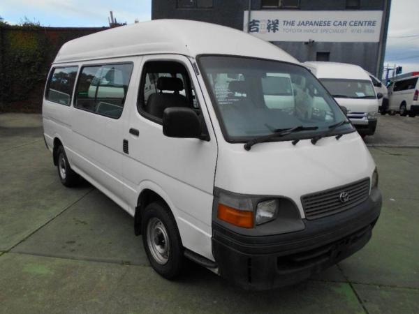 2003 TOYOTA HIACE COMMUTER RZH125R