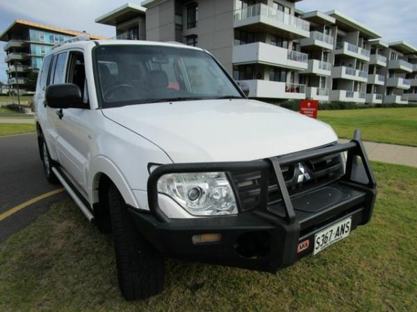 2008 Mitsubishi Pajero NS GLX LWB (4x4) White 5 Speed Manual