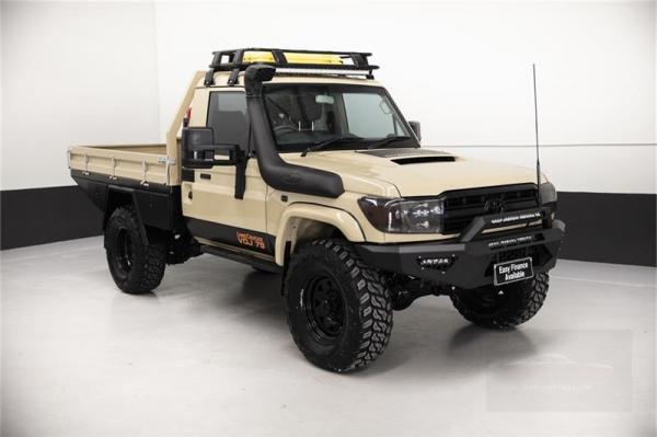 2015 TOYOTA LANDCRUISER C CHAS WORKMATE (4x4) VDJ79R MY12 UPDATE