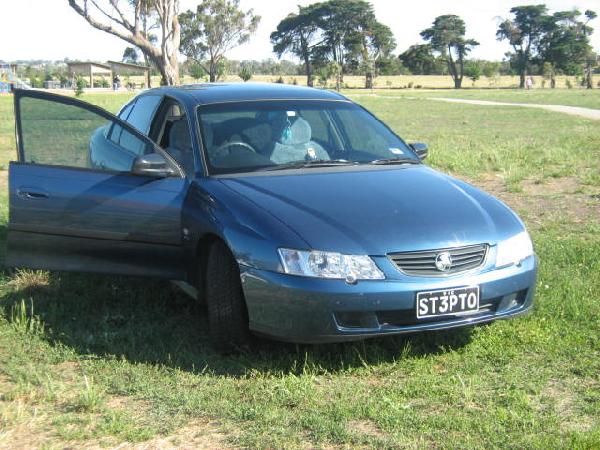 2003 Holden Commodore Exec
