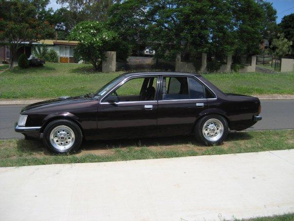 1982 Holden Commodore SL/E