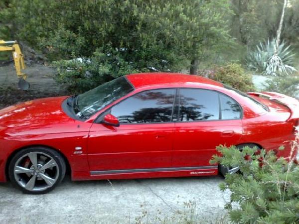 2004 Holden 2004 HSV Clubsport R8 R8