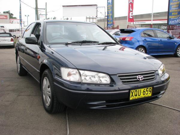 2001 Toyota CAMRY CSi SXV20R (II)