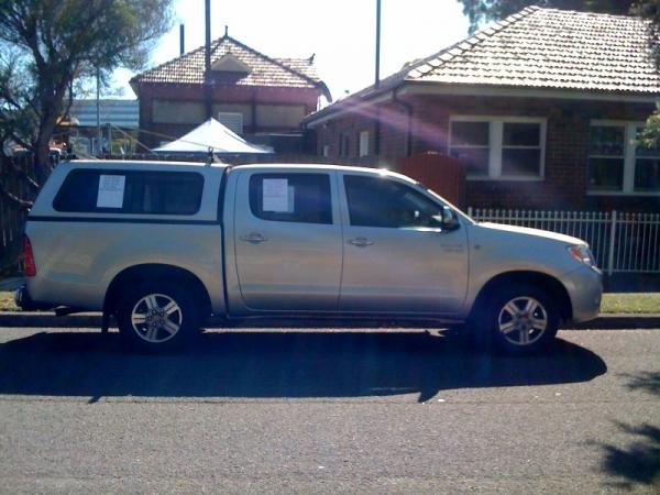 2005 Toyota HILUX V6 4.O SR5 GGN15R