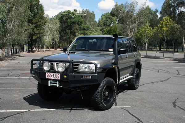 2001 Nissan Patrol GUIII ST