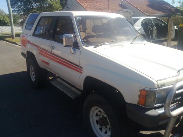 1988 Toyota Hilux Surf 