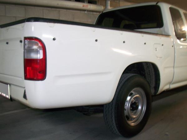 2003 Toyota hilux xtra cab 