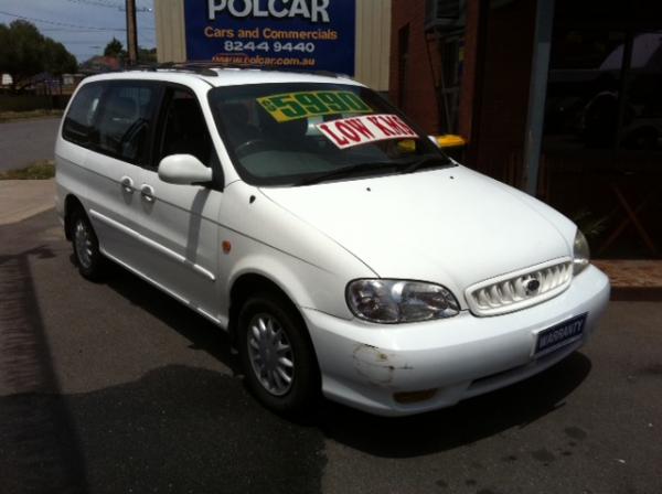 2000 Kia Carnival 7 Seater People Mover
