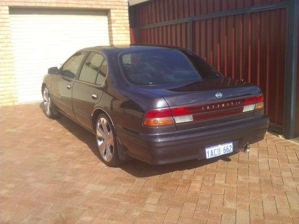 1995 Nissan Infiniti 