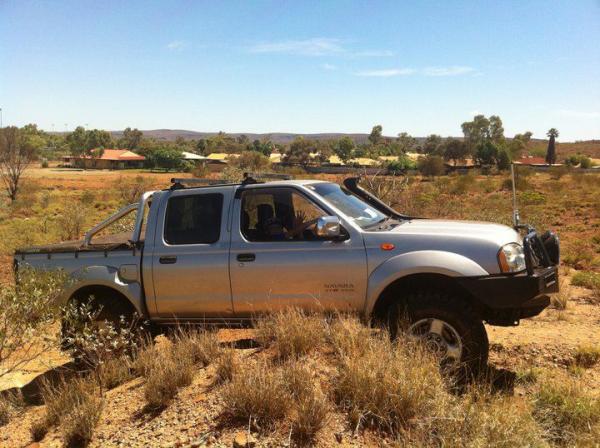 2005 Nissan Navara  D22 S2 ST-R 4 cylinder Diesel Turbo 3.0 L (2953cc)