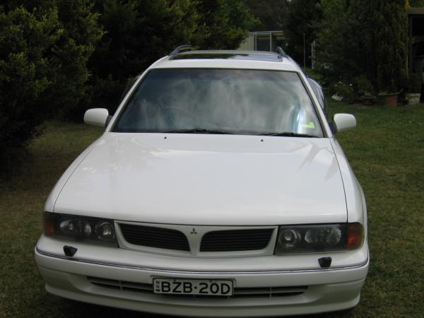 1995 Mitsubishi MAGNA KS VERADA