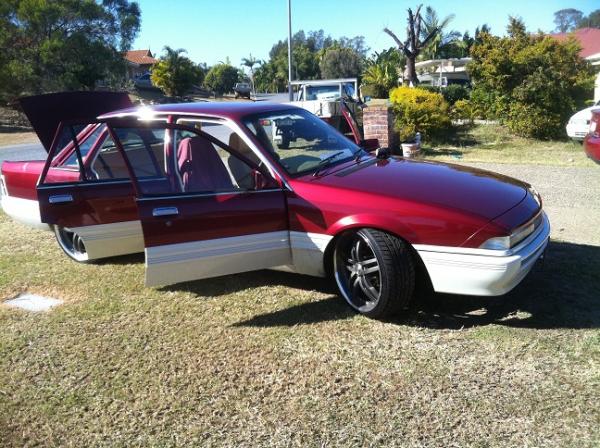 1985 Holden vl calais