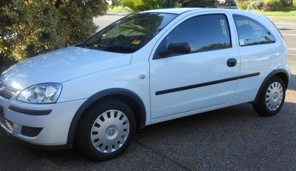 2004 Holden Barina SXI