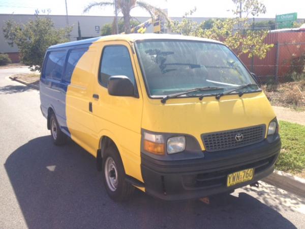 2003 Toyota Hiace LWB Petrol LPG