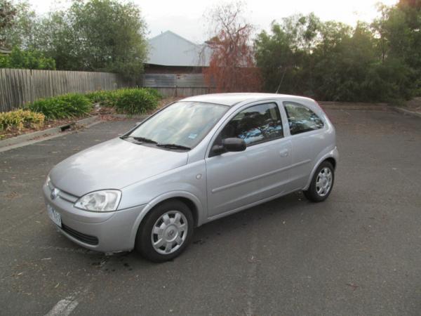 2001 Holden Barina XC SRi