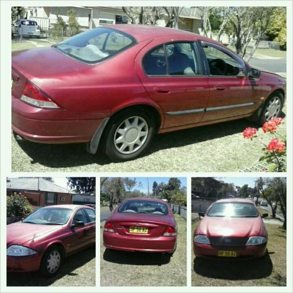 2001 Ford Fairlane 
