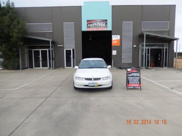 2000 Holden commodore vx