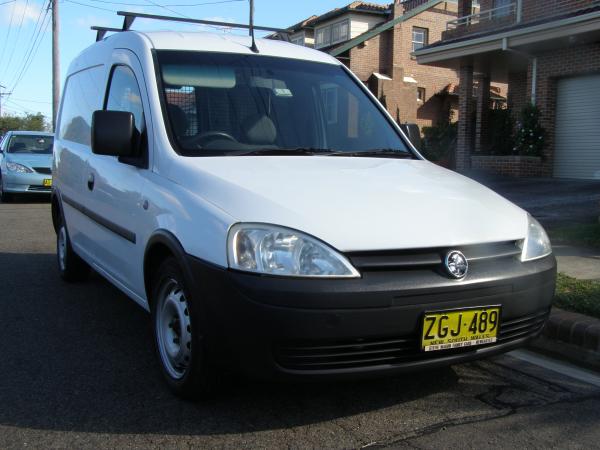 2003 Holden Combo XC