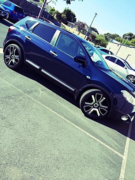 2011 Nissan Dualis TI  TI