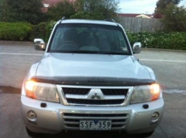 2004 Mitsubishi PAJERO EXCEED NP