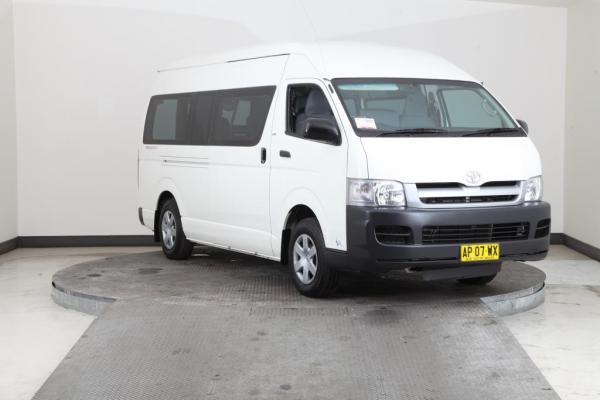 2007 Toyota Hiace Commuter