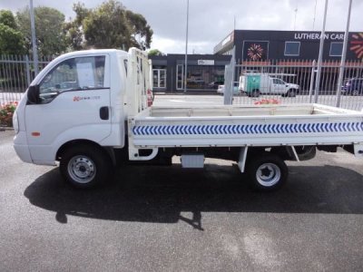 2011 Kia K2900