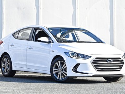 2016 Hyundai Elantra Active MY17