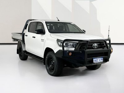 2020 Toyota HILUX GUN126R FACELIFT SR (4x4) 6 SP AUTOMATIC