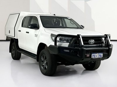 2020 Toyota HILUX GUN126R FACELIFT SR (4x4) 6 SP AUTOMATIC